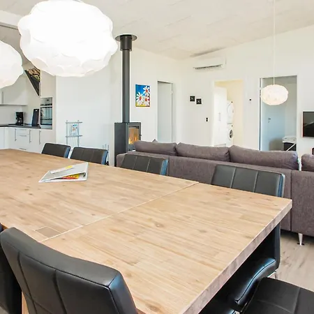 Σπίτι διακοπών Gorgeous Home In Haderslev With Kitchen
