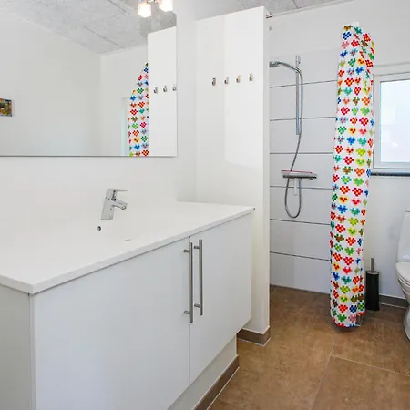 Σπίτι διακοπών Gorgeous Home In Haderslev With Kitchen