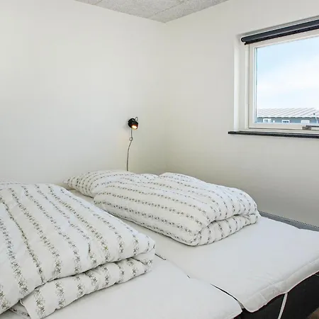 Gorgeous In Haderslev With Kitchen Holiday home *