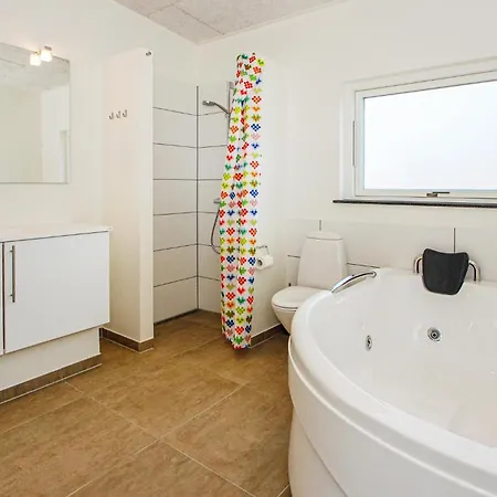 Gorgeous Home In Haderslev With Kitchen